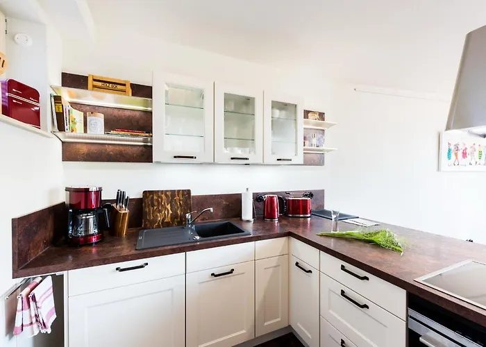 Zum Froehlichen Tageloehner Vila *